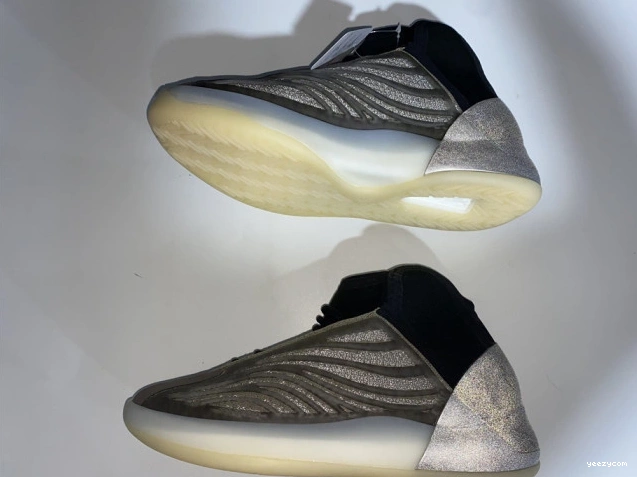 Yeezy Quantum Adidas H68771 Barium 0820